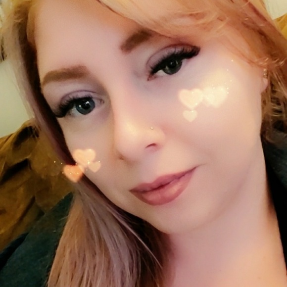 Meet your Posher, Kelly - Picture 1 of 1